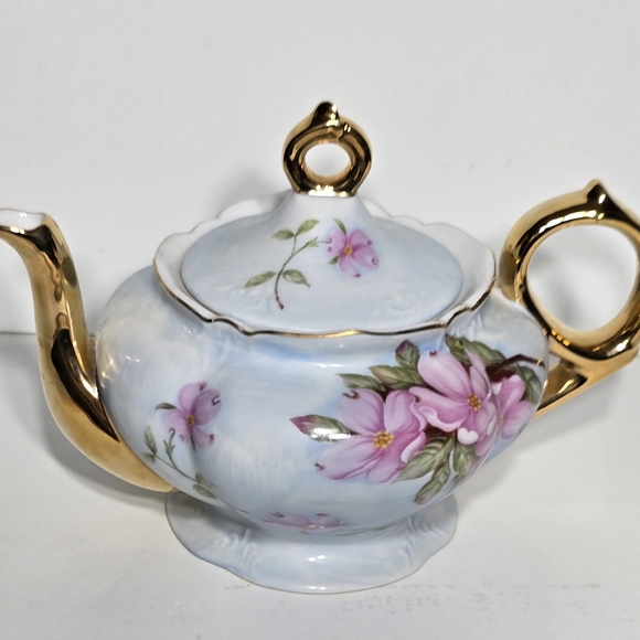 Lefton Other - Lefton Floral Teapot with Gold Accents